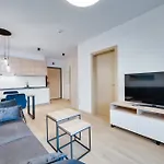 Revital By Homeprime Parking Free *