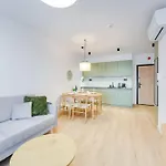 Revital By Homeprime Parking Free