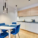 Revital By Homeprime Parking Free Mechelinki