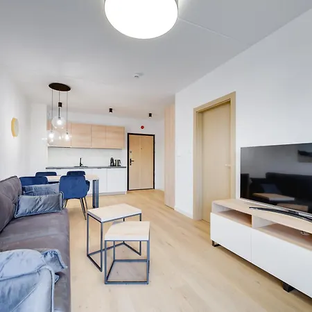 Revital By Homeprime Parking Free Mechelinki