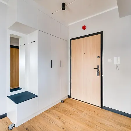 公寓 Revital By Homeprime Parking Free 梅彻林基