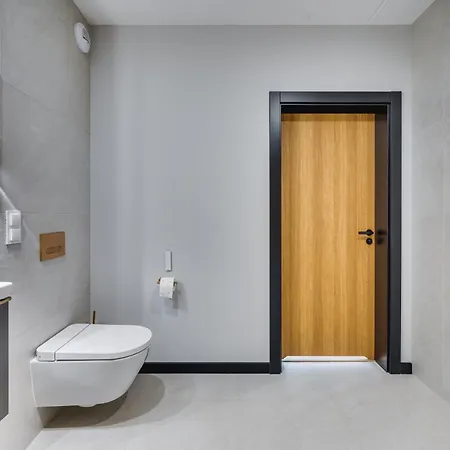 Revital By Homeprime Parking Free * 梅彻林基