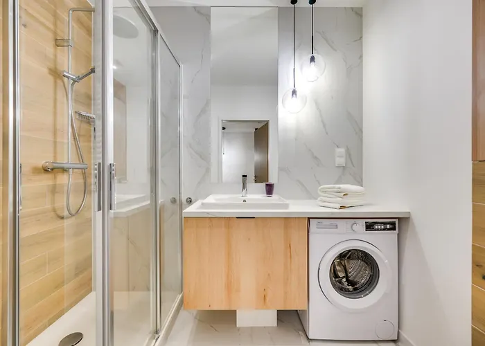 Revital By Homeprime Parking Free Lägenhet