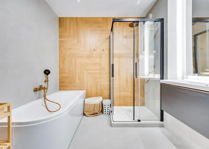 Lägenhet Revital By Homeprime Parking Free *